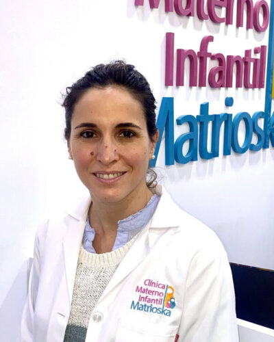 Dra. Carolina Ortiz, ginecóloga especializada en suelo pélvico en Clínica Matrioska, Cartagena (Murcia)